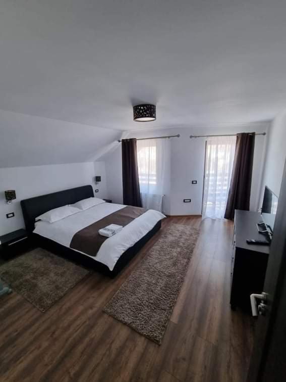Transylvania House Borsa  Bagian luar foto